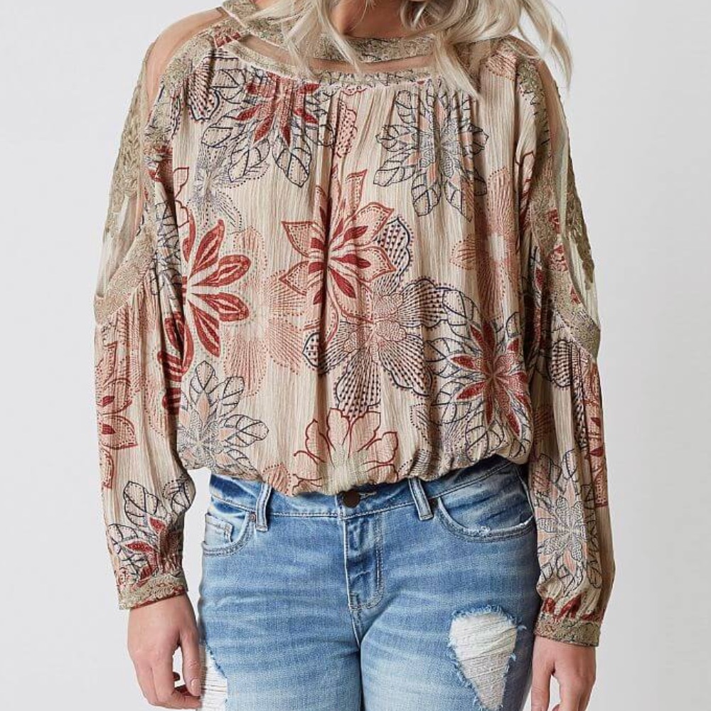 Gimmicks top worn once!
